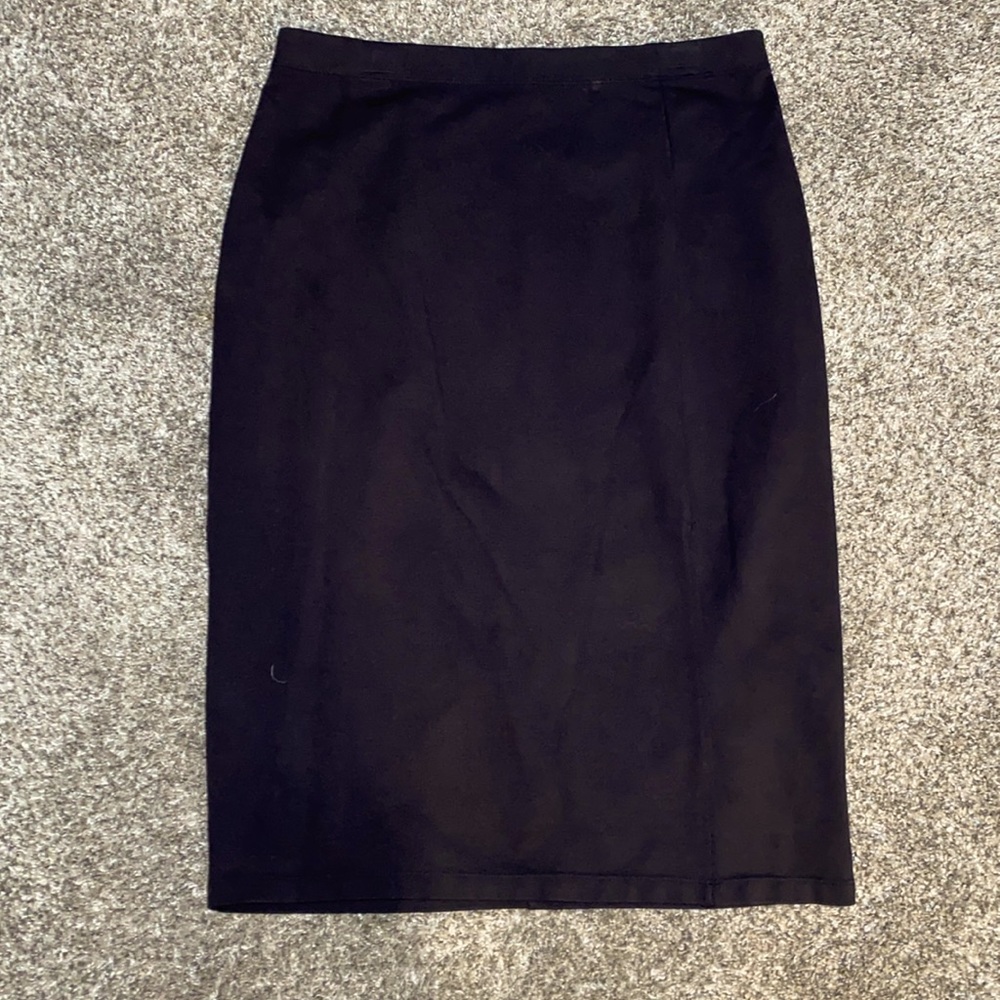 Long pencil skirt